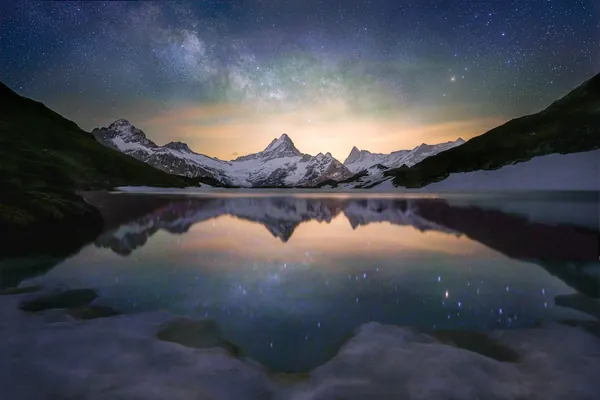 Schreckhorn am Bachalpsee – Milchstrasse mit Spiegelung